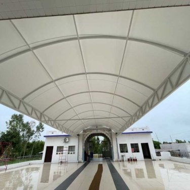 Entrance Walkway Tensile Fabric Canopy Structure With Curved Roof Design Manufacturers, Suppliers in Udaipur